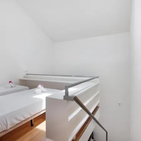 Fine Arts Convento Bernardas Bb Tavira