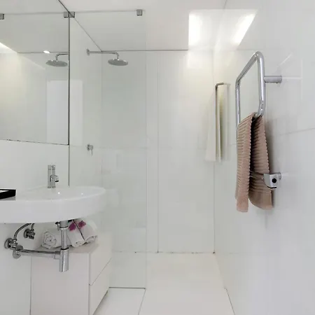 Fine Arts Convento Bernardas Bb Apartman *